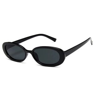 New women Oval Sun Glasses Retro Black